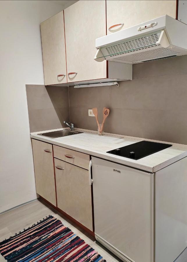 Appartamento Soncni Apartma Ancarano Esterno foto